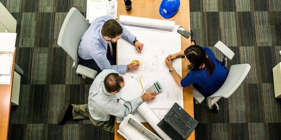 gallery/meeting-2284501_1920